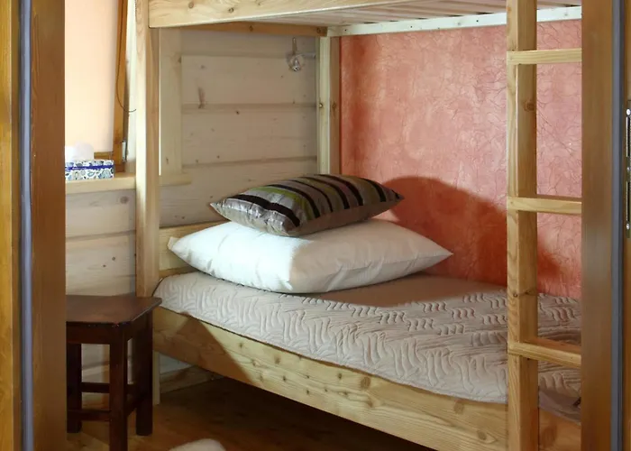 In Apsze Ni Ne With Balcony